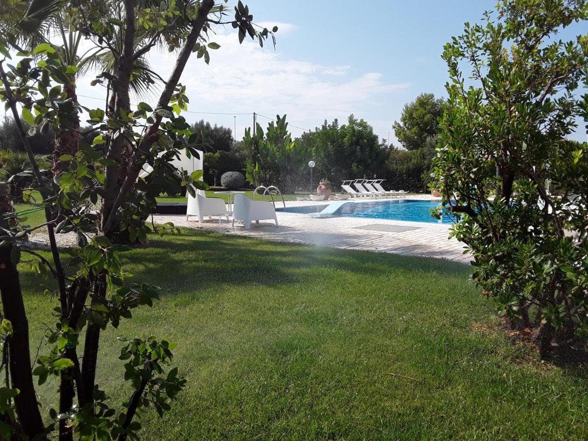 Santostefano Holidays Monopoli Extérieur photo
